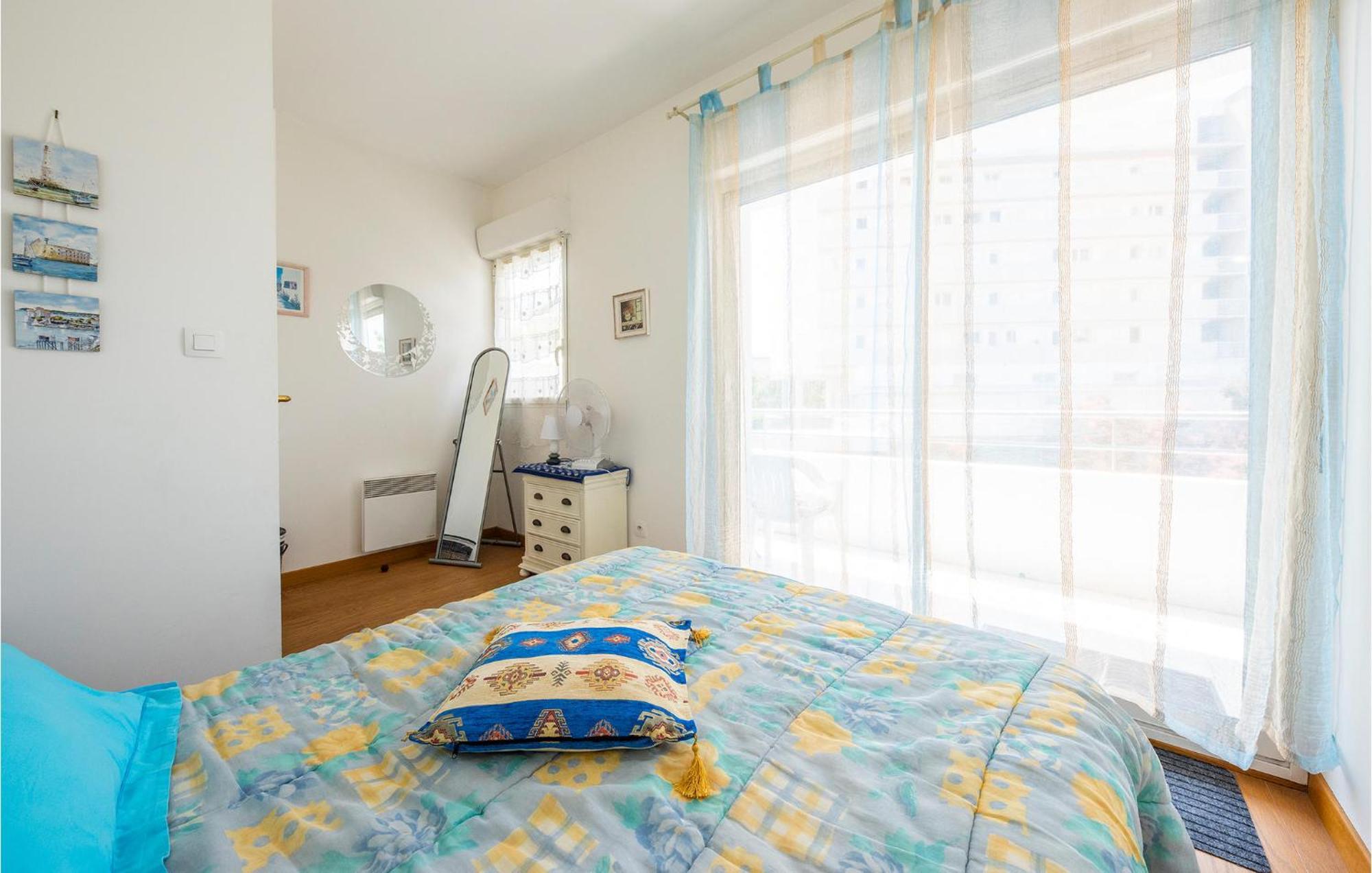 Gorgeous Apartment In Royan With Kitchen Eksteriør billede