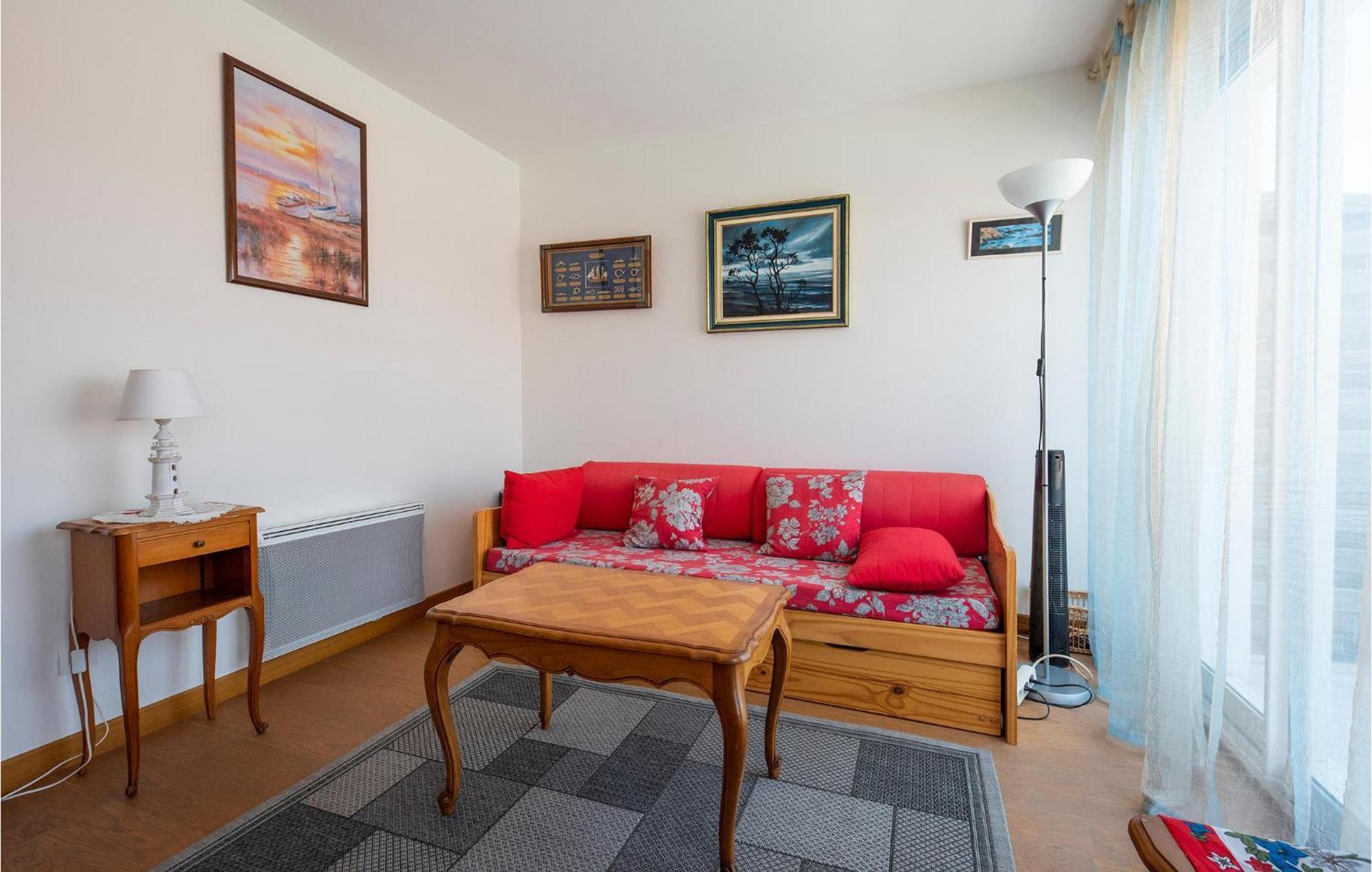 Gorgeous Apartment In Royan With Kitchen Eksteriør billede